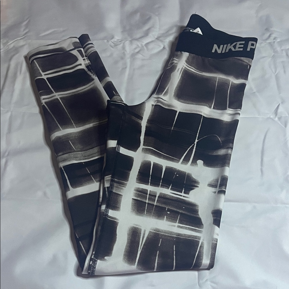 Nike Pro Leggings
